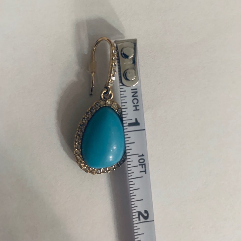 Earrings - Picture 3 of 6
